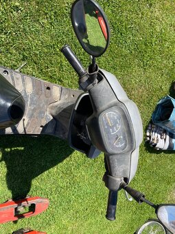 Yamaha skuter - 2