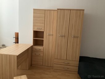 Skrinova zostava s písacím stolom - 2