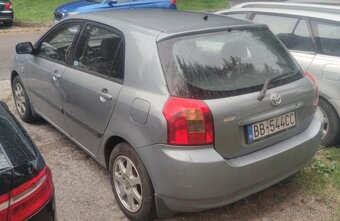 Toyota Corolla - 2