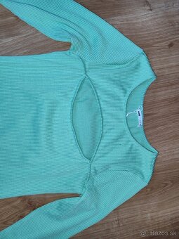 Sexy pistaciovo zelene saty s prestrihmi L nove - 2