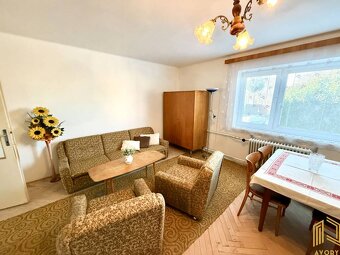 REZERVOVANÝ/ ROD. DOM, POZEMOK 706m2, SENICA, TEHELNÁ UL. - 2