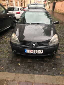 Renault Clio 2 1.2 43kw benzín - 2