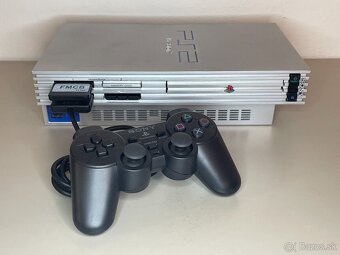 PS2 Silver SPCH 50xxx + ovládač + FMCB 64 MB - 2