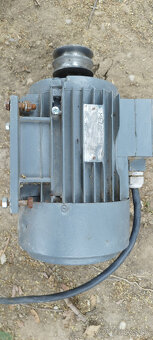 Trojfázový elektromotor 1,5 KW - 2