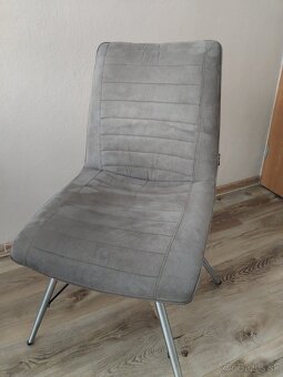 Stôl+stoličky do kuchyne - 2