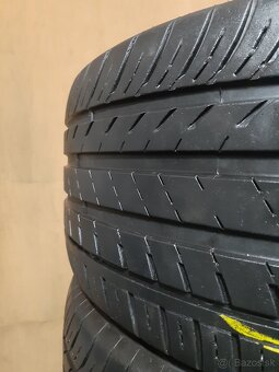 275/45 R20 - 2