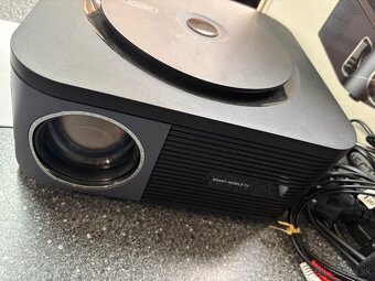 Predám projektor XO smart mobile - 2