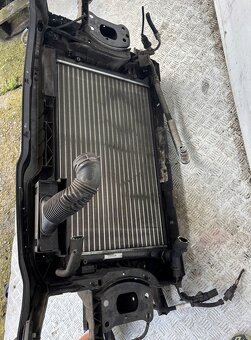 VW golf V 5 1.6 Fsi  chladičová stena - 2