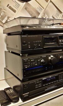Zostava TECHNICS gramofon, tape deck, receiver, 5x CD = X03 - 2