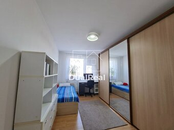 Na predaj 3-izbový byt v meste Levice - 2