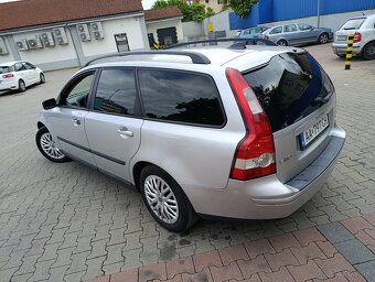 VOLVO V50 1,6 D 80 KW - 2