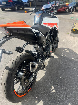 KTM DUKE 390 08/2022 2500KM - 2
