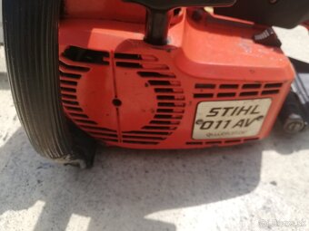Motorová píla Stihl 011 AV - 2