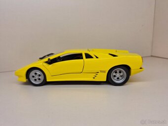 1:18 LAMBORGHINI DIABLO - 2