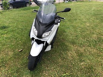 Predám Yamaha x max 250 - 2