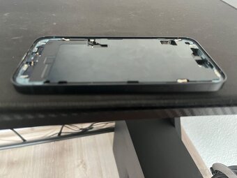 iPhone 14 - 2