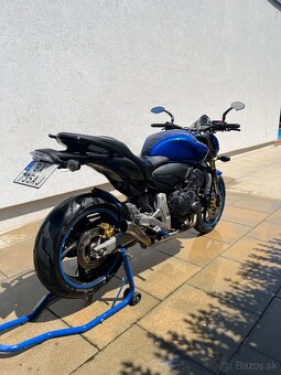 Honda hornet 600 - 2