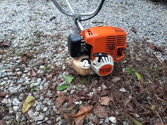 Predám STIHL - 2