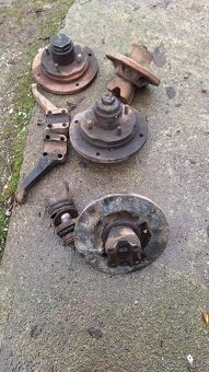 Predne naboje traktor zetor - 2