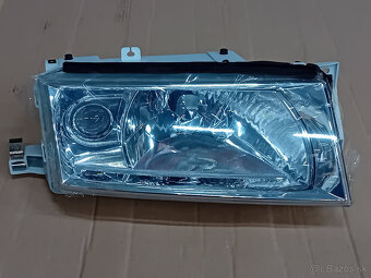 Predám predný svetlomet Škoda Octavia I. pravý - 2