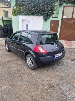 Renault Megane - 2