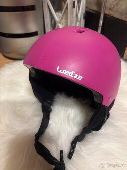 Dievčenská prilba - 2