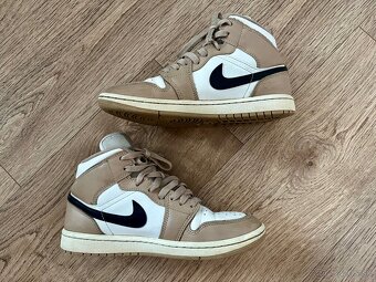 Nike Air Jordan 1 Mid Desert - 2
