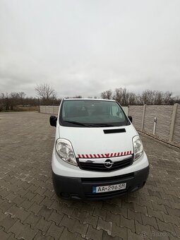 Opel Vivaro - 2