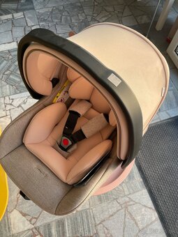 Autosedačka-vajičko - 2