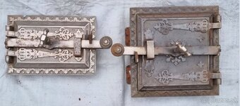 Kompletná kachľová pec /vyše 100.ročná / - 2