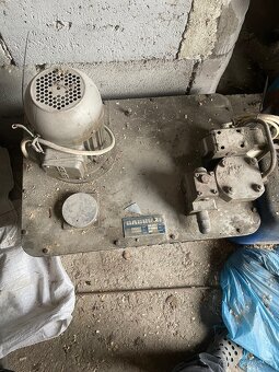 Hydraulická jednotka čerpadlo agregát - 2