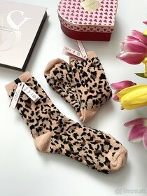 Victoria’s Secret teplé tigrovane ponožky - 2