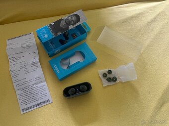Bluetooth sluchatka JLAB - 2