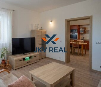 REZEVOVANÉ JKV Real ponúka predaj, pekný, zánovný rodinný do - 2