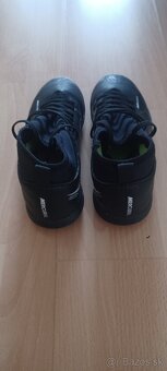 Tarfy Nike - 2