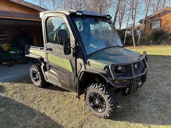 John Deere Gator - 2