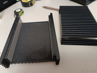 SCYTHE HIMURO - Antivibračný a odhlučňovací box pre HDD 3.5 - 2