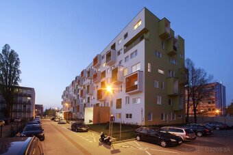 PEKNÁ GARZONKA S BALKÓNOM, VIETNAMSKA UL.,NOVOSTAVBA DORNYK - 2