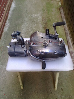 PIONIER MOTOR+KLUKA +VALEC 20,21 - 2