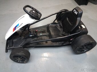 Elektrická driftovacia motokara Beneo - 2