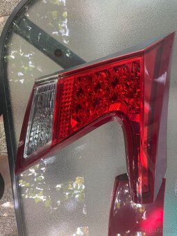 Zadné svetla kapoty Honda Civic 2013 - 2