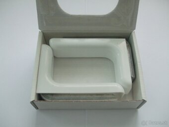 Konzola s plastovou krytkou. ELEGANTNE riesenie = 3 velkosti - 2