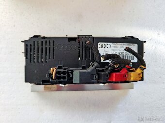 Audi A4 B6/B7 – ovládací panel klimatizácie Climatronic - 2