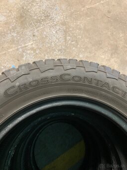 245/65R17 CONTINENTAL - 2