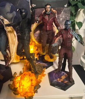 figurky Marvel Hot toys 1/6 LEVNĚ - 2