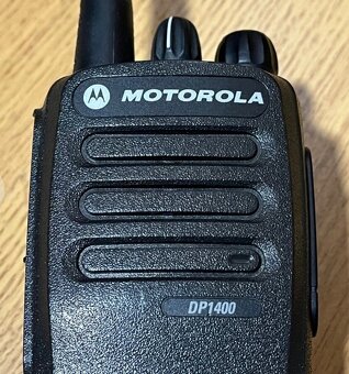 Motorola dp1400 - 2