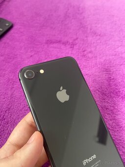 iPhone 8 64gb - 2