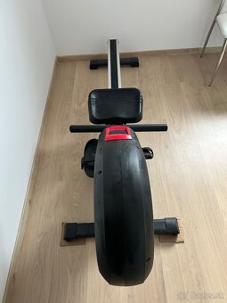 Veslovací trenažér - 2