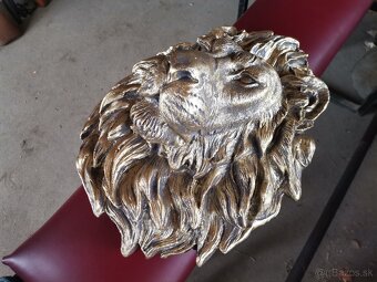 Veľký reliéf - nástenná socha Leva - 2