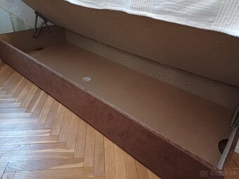 Postel s úložným priestorom - 2
